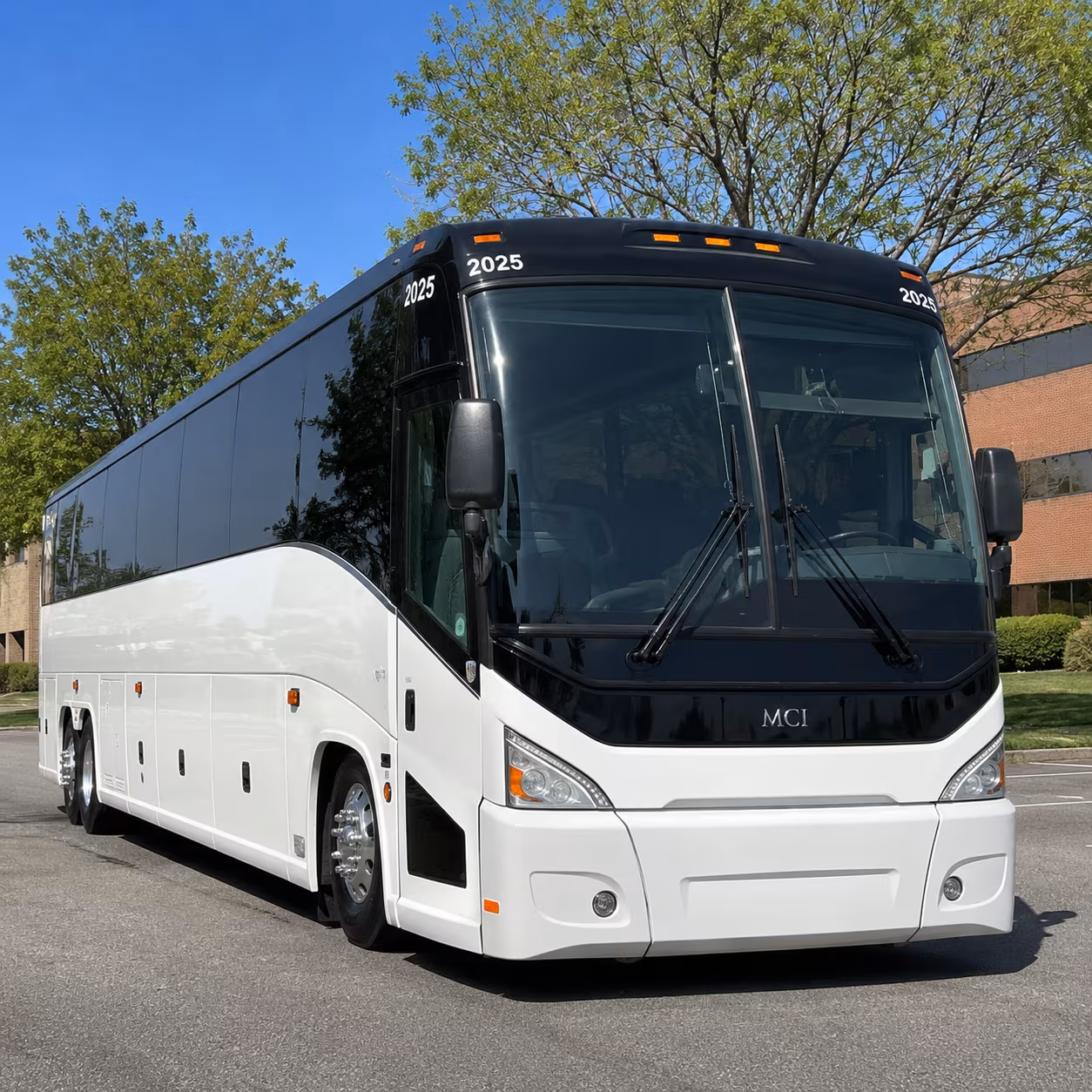 airport transfers to djt fll and mia for executive and group travel