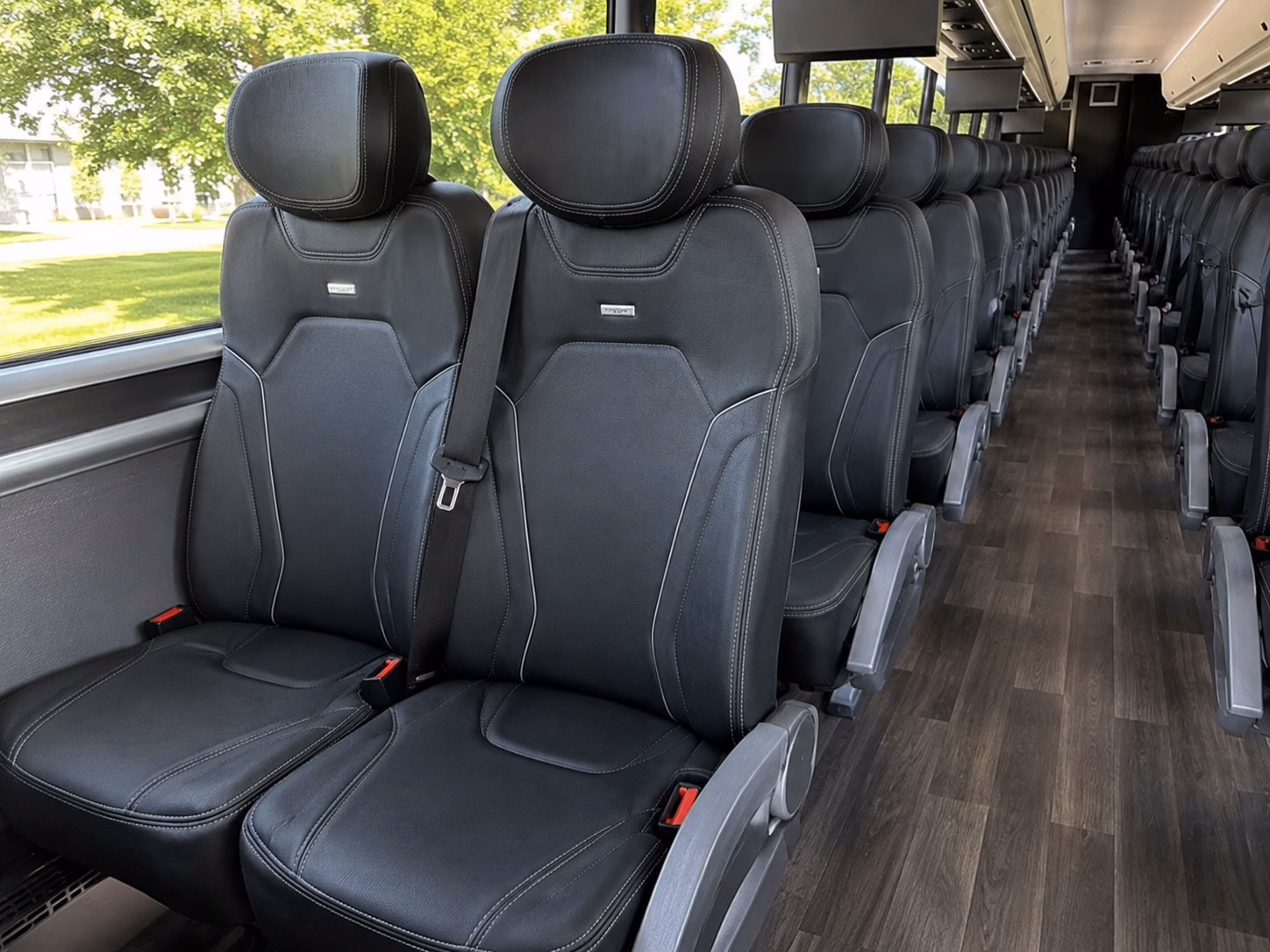 boca raton wine event and tasting shuttle buses