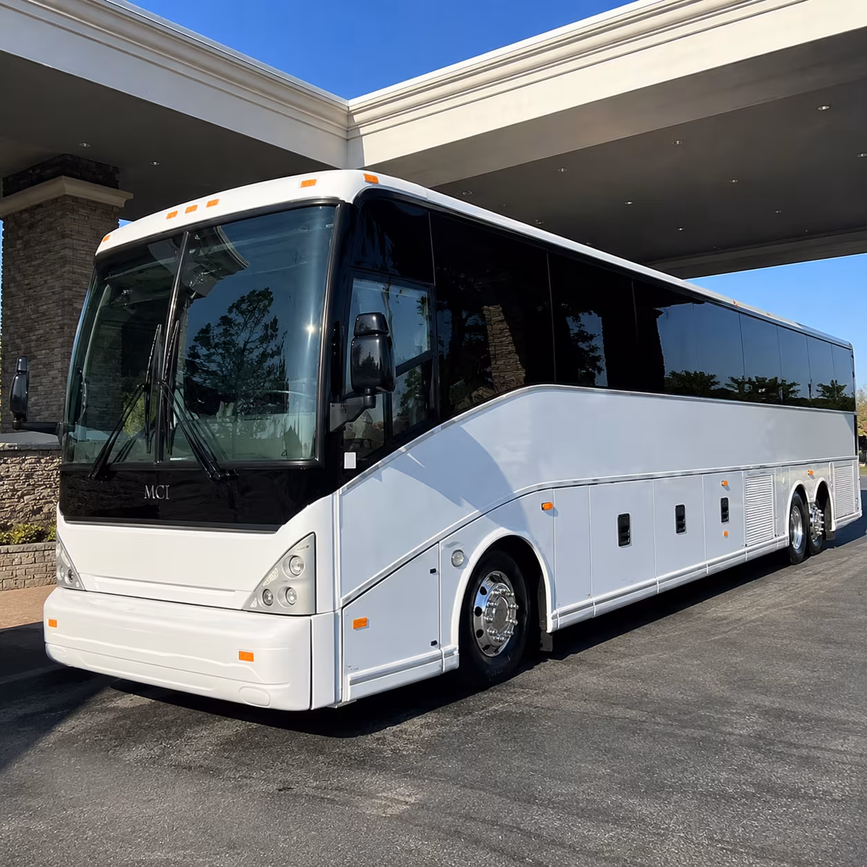 fort lauderdale hollywood international airport fll charter bus shuttles