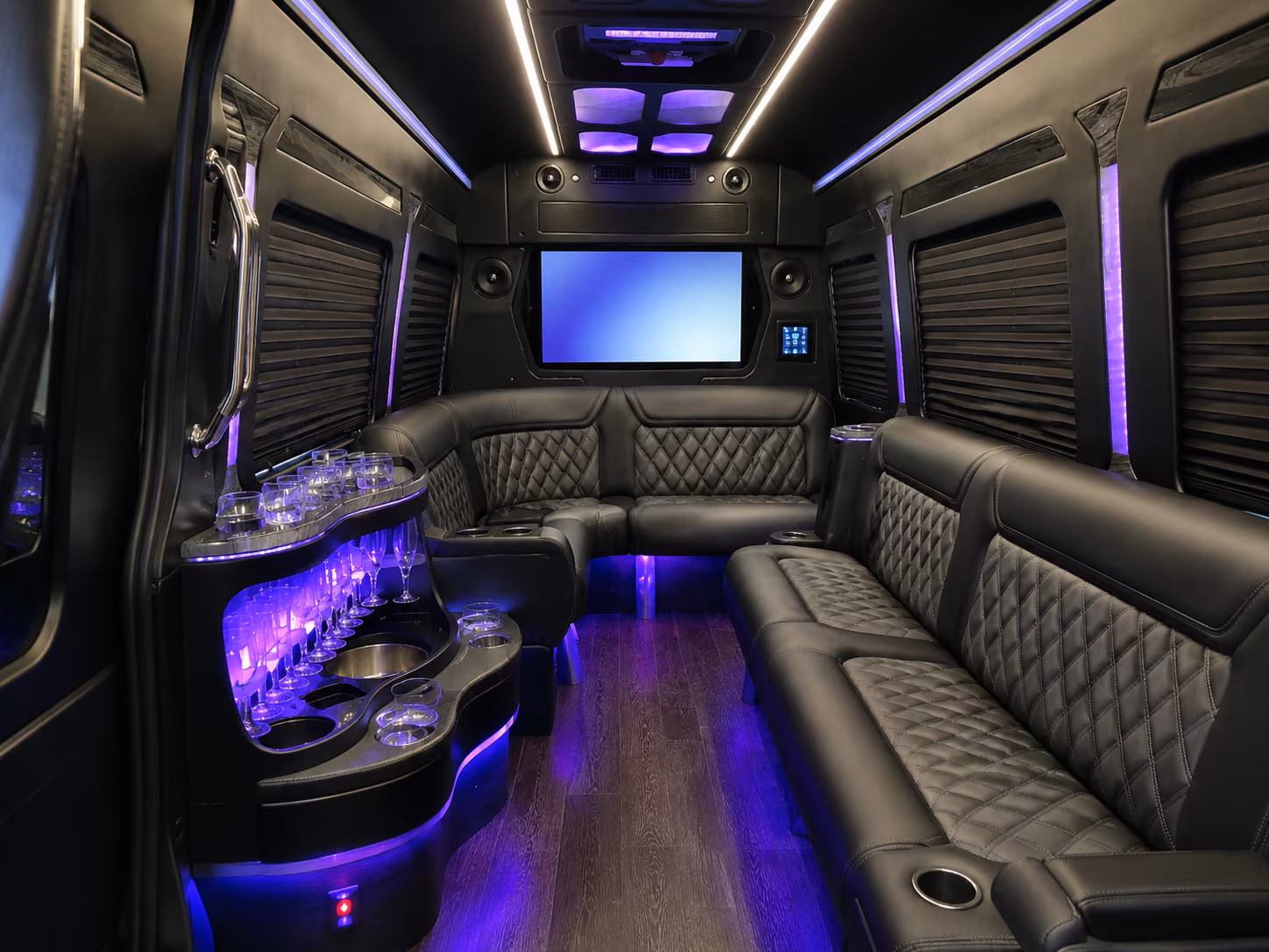 group shuttles to sunfest the winter equestrian festival and regional events