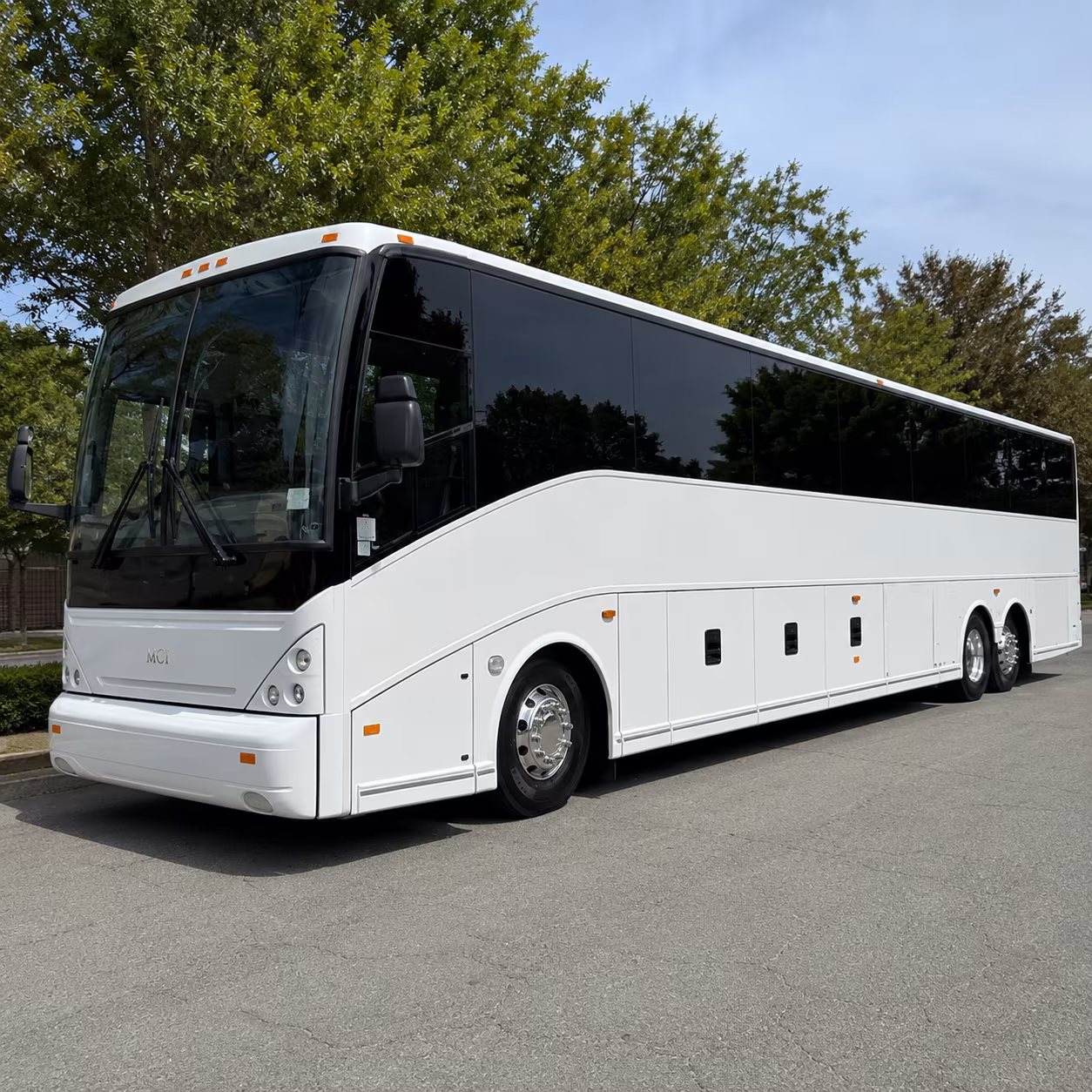 pre and post cruise airport shuttle buses near boynton beach